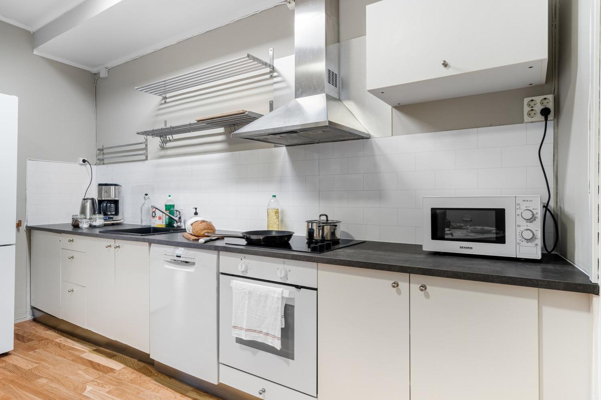 And Big With Private Entrance Apartment